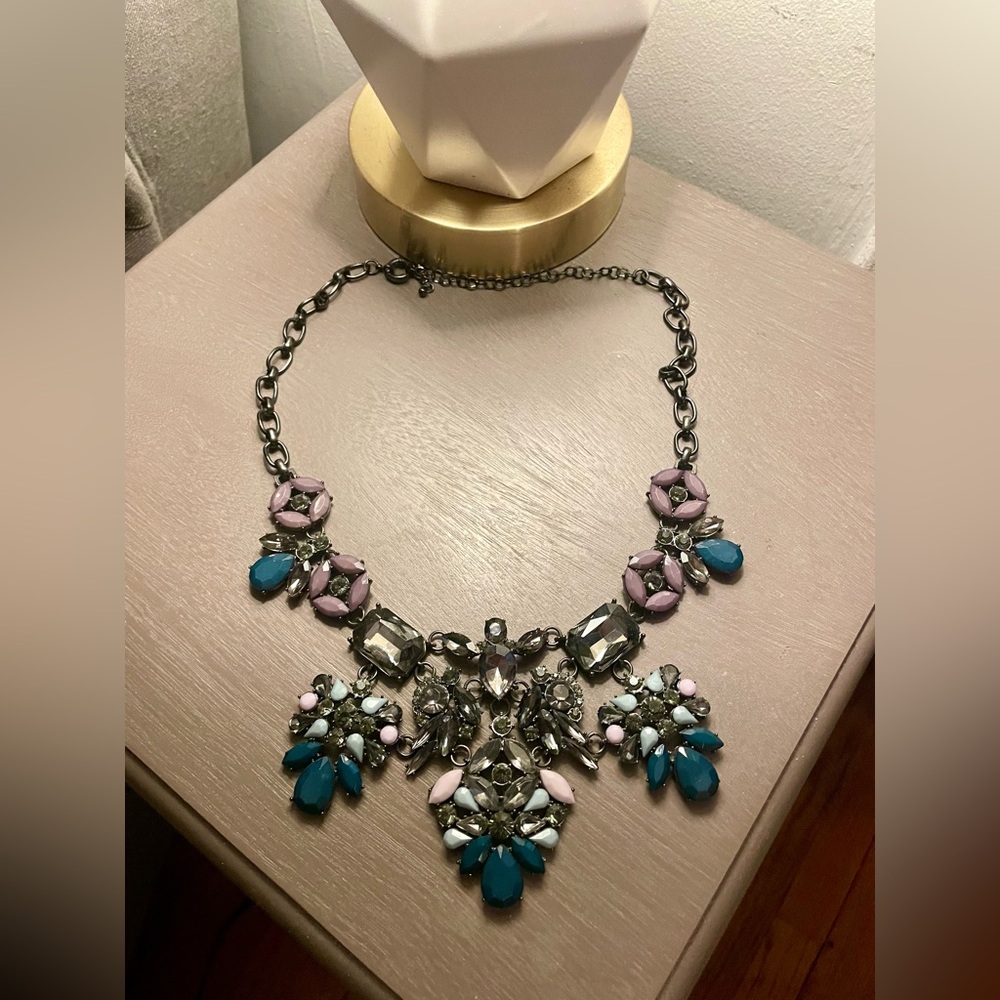 Elegant Multi-Color Statement Necklace